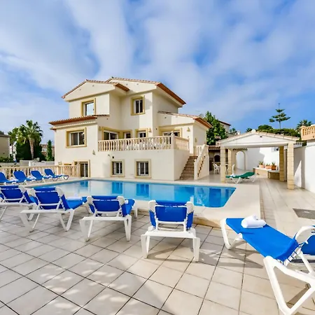 Villa Guzman - Stefka Calp