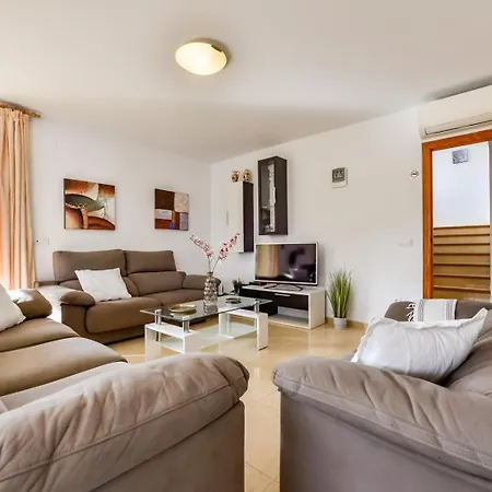 Villas Guzman - Stefka Calpe